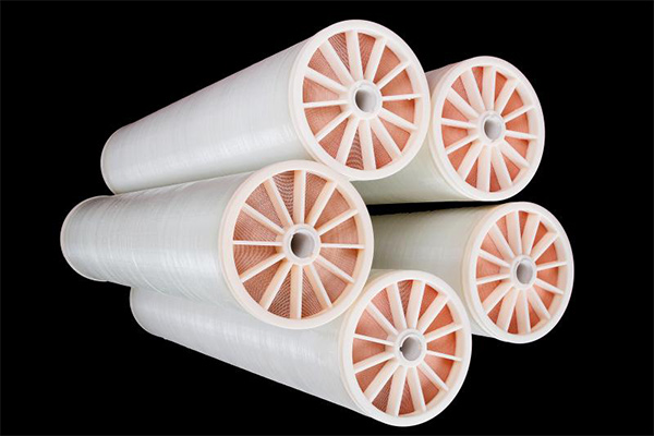 反滲透設(shè)備結(jié)垢的原因都有哪些，該怎么解決